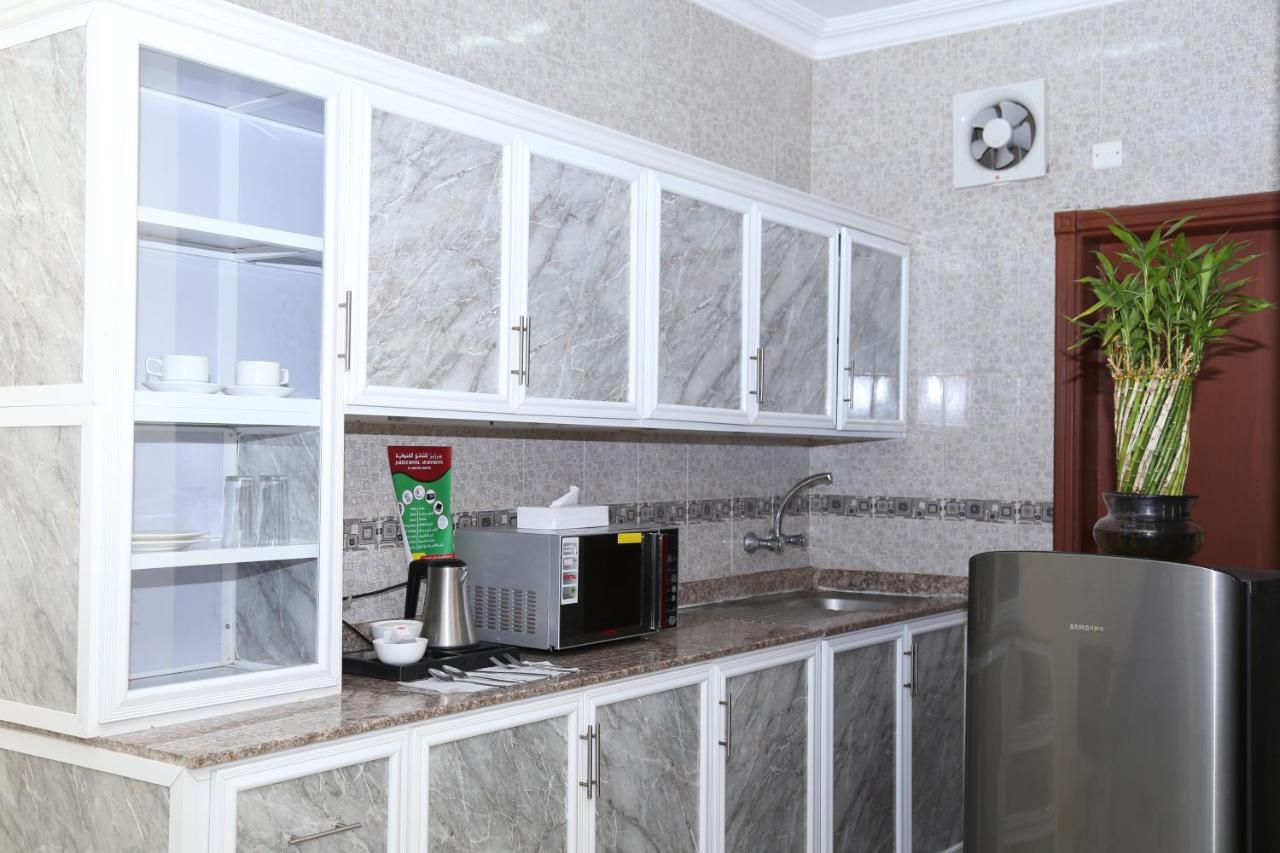 Jarzez Hotel Apartments Al Hail スィーブ エクステリア 写真