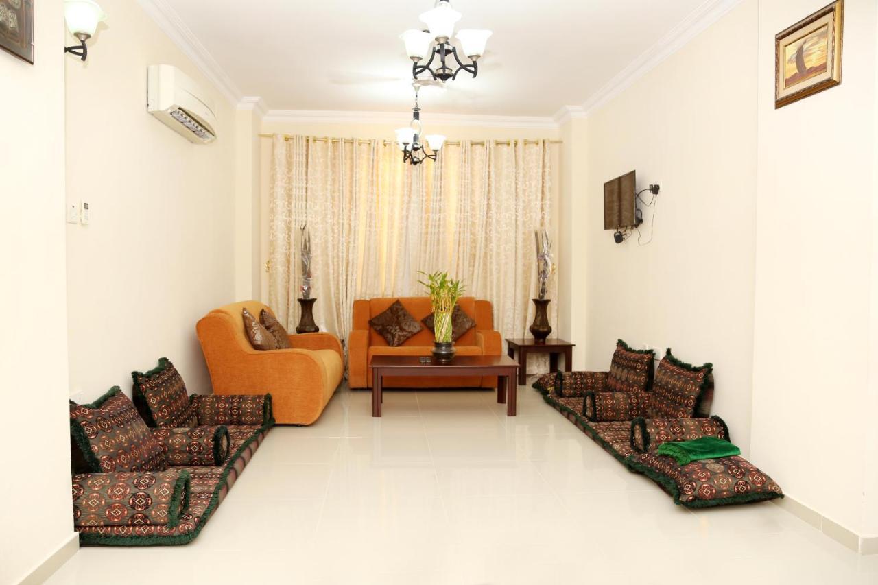 Jarzez Hotel Apartments Al Hail スィーブ エクステリア 写真