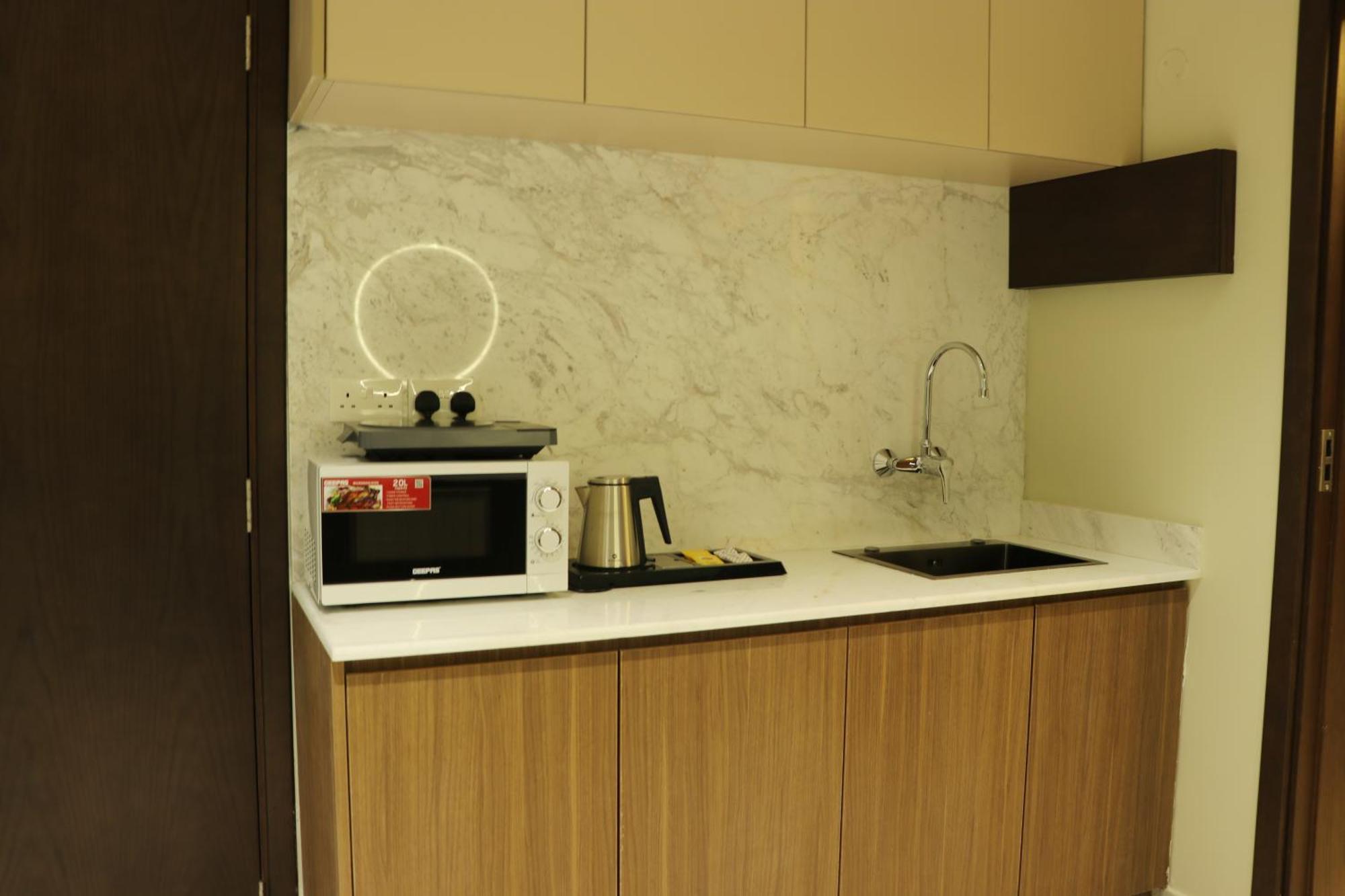 Jarzez Hotel Apartments Al Hail スィーブ エクステリア 写真