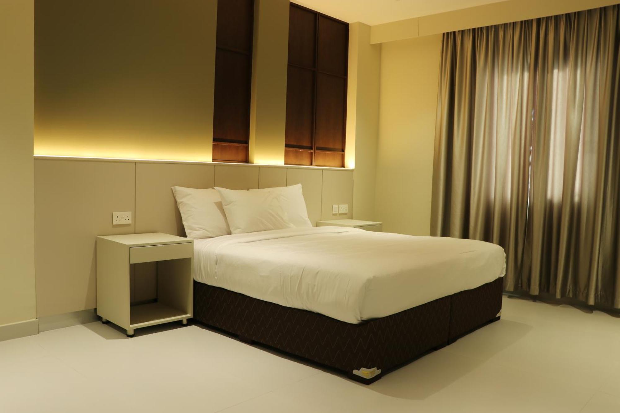 Jarzez Hotel Apartments Al Hail スィーブ エクステリア 写真