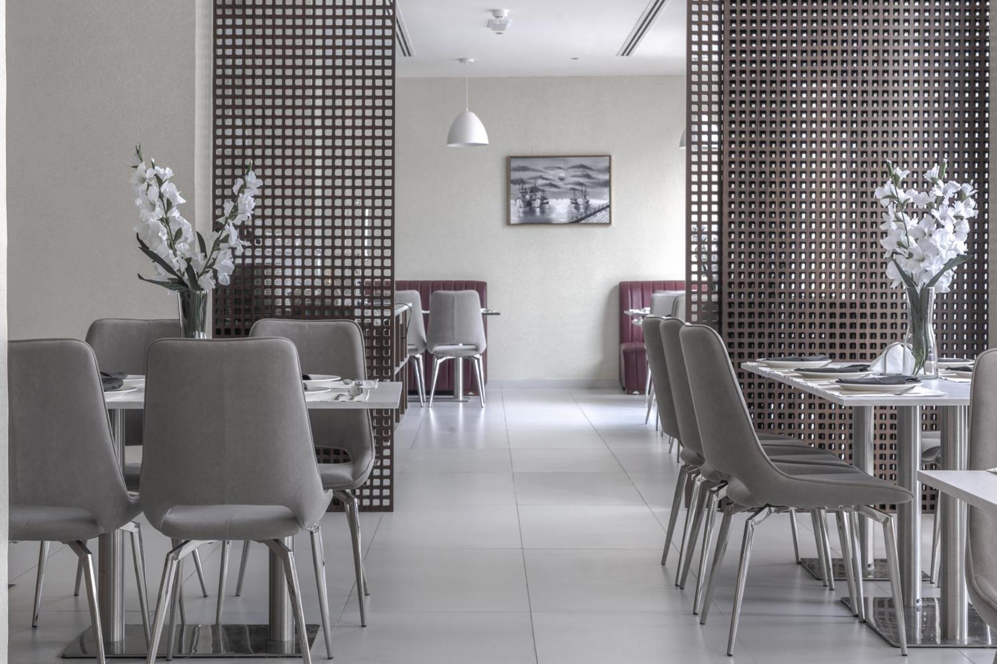 Jarzez Hotel Apartments Al Hail スィーブ エクステリア 写真